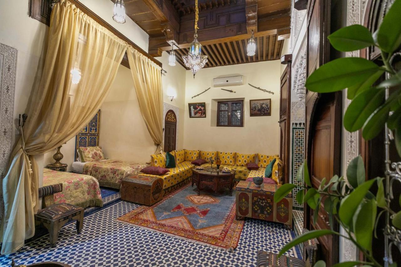 Riad Avec Terrasse Privee Et Piscine Partagee A 300M Fès Extérieur photo