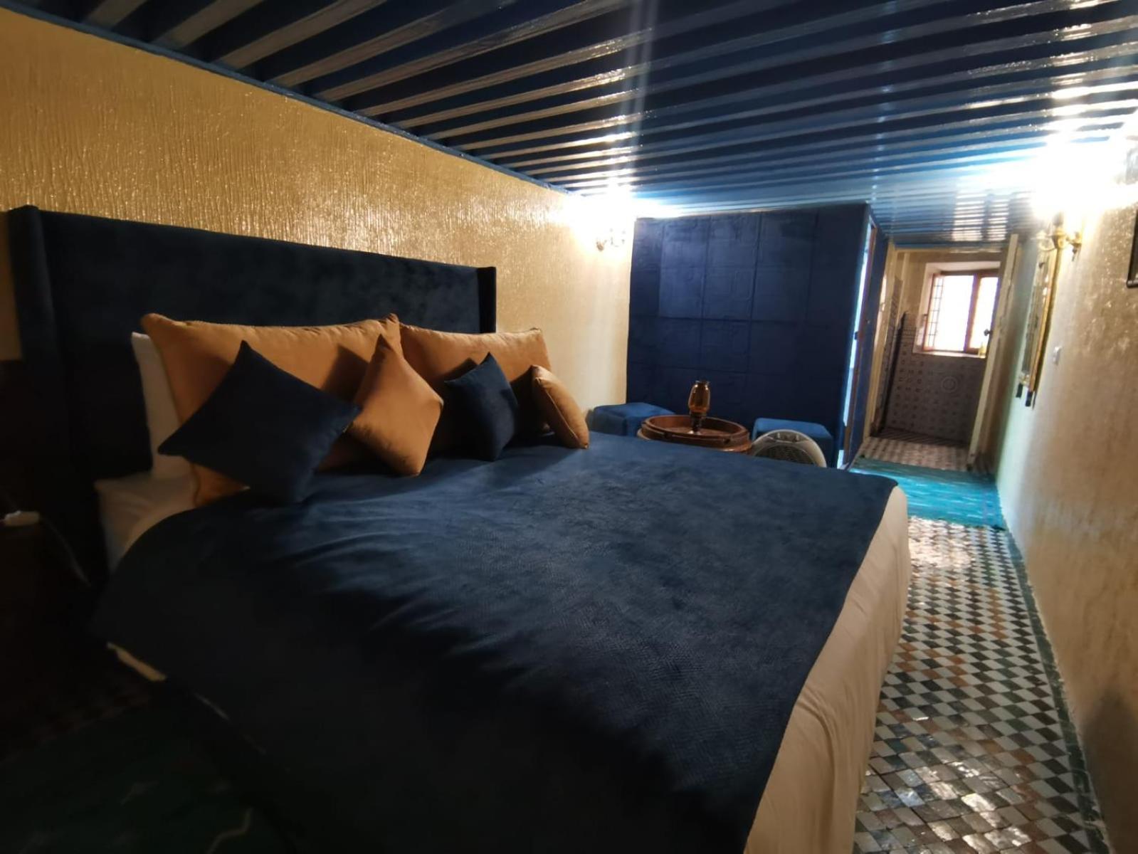 Riad Avec Terrasse Privee Et Piscine Partagee A 300M Fès Extérieur photo
