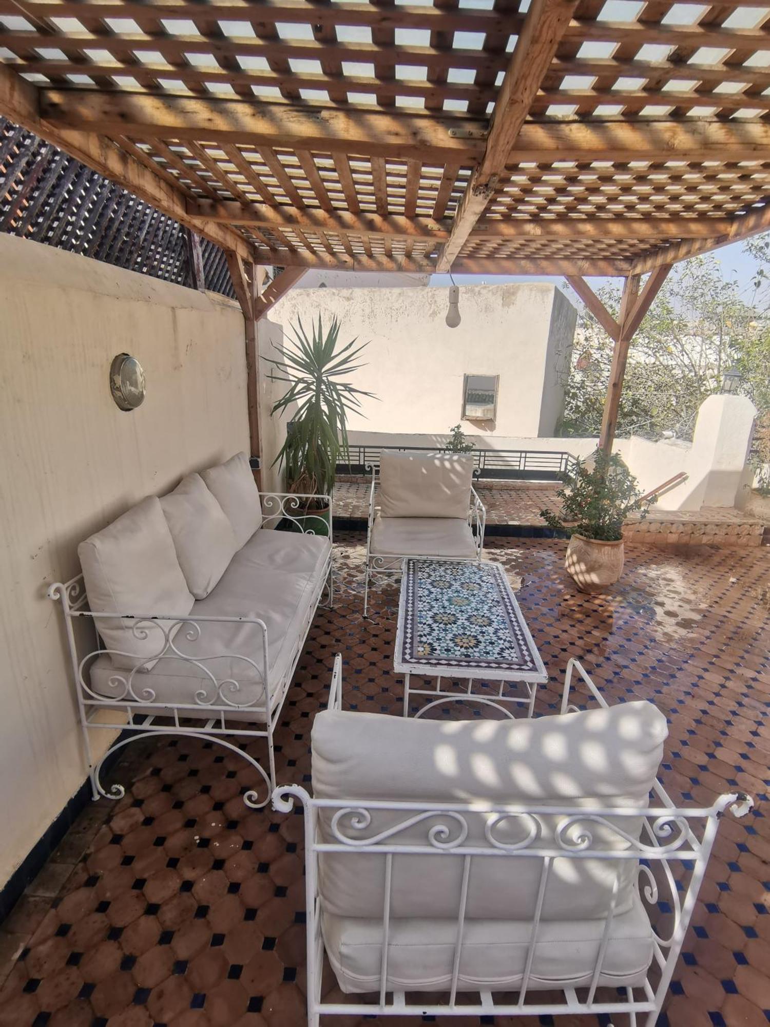 Riad Avec Terrasse Privee Et Piscine Partagee A 300M Fès Extérieur photo